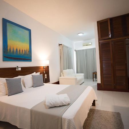 Hotel Praia Sao Tome Bagian luar foto