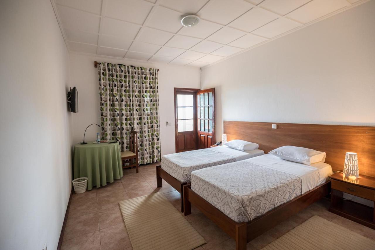 Hotel Praia Sao Tome Bagian luar foto