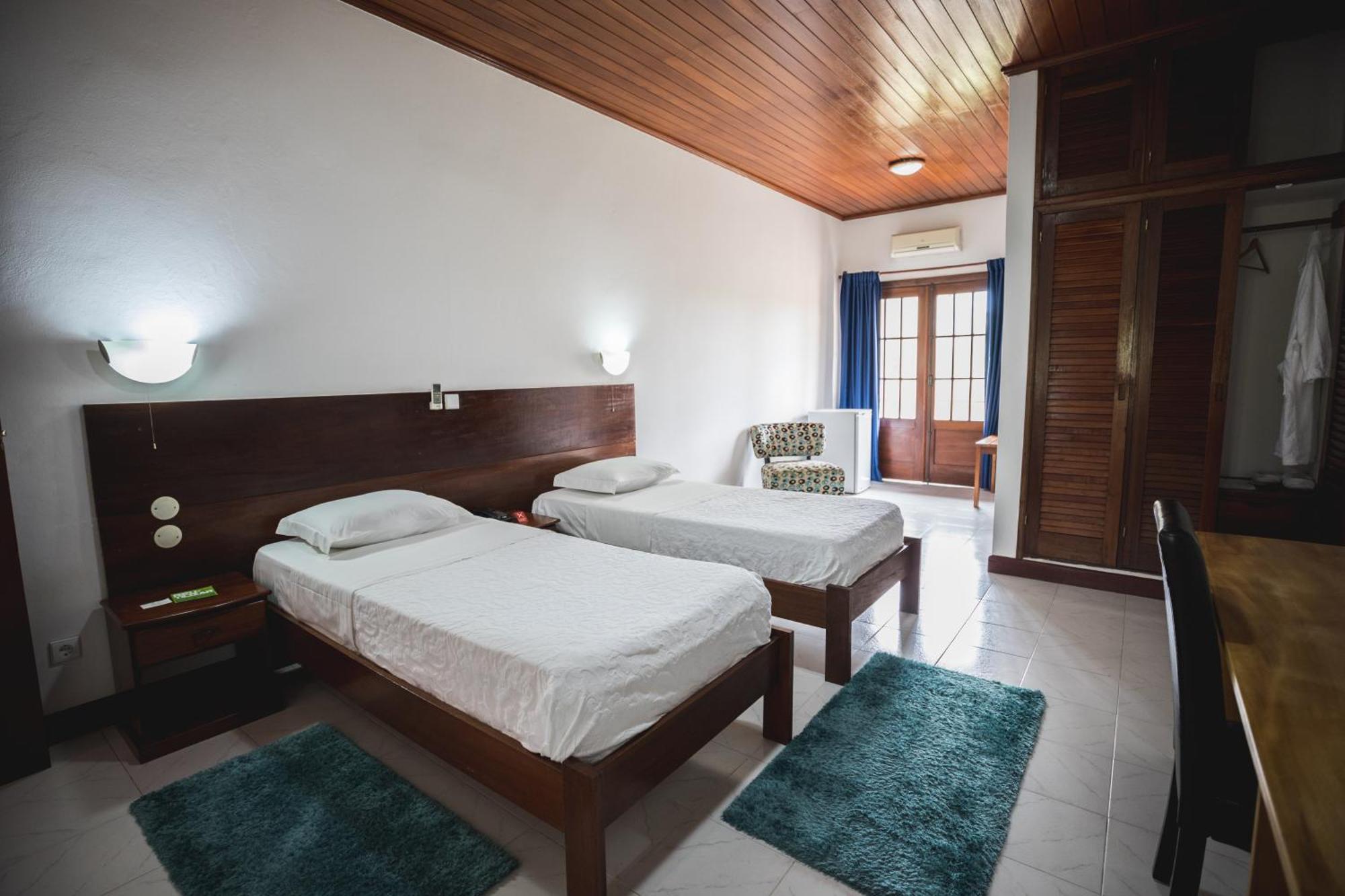 Hotel Praia Sao Tome Bagian luar foto